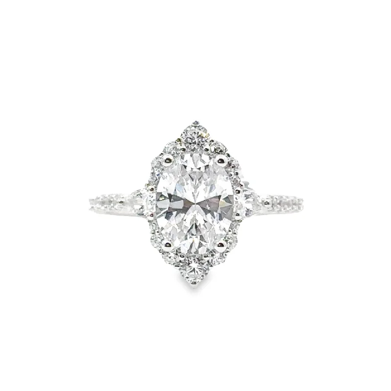 Padis Classique Halo Engagement Ring