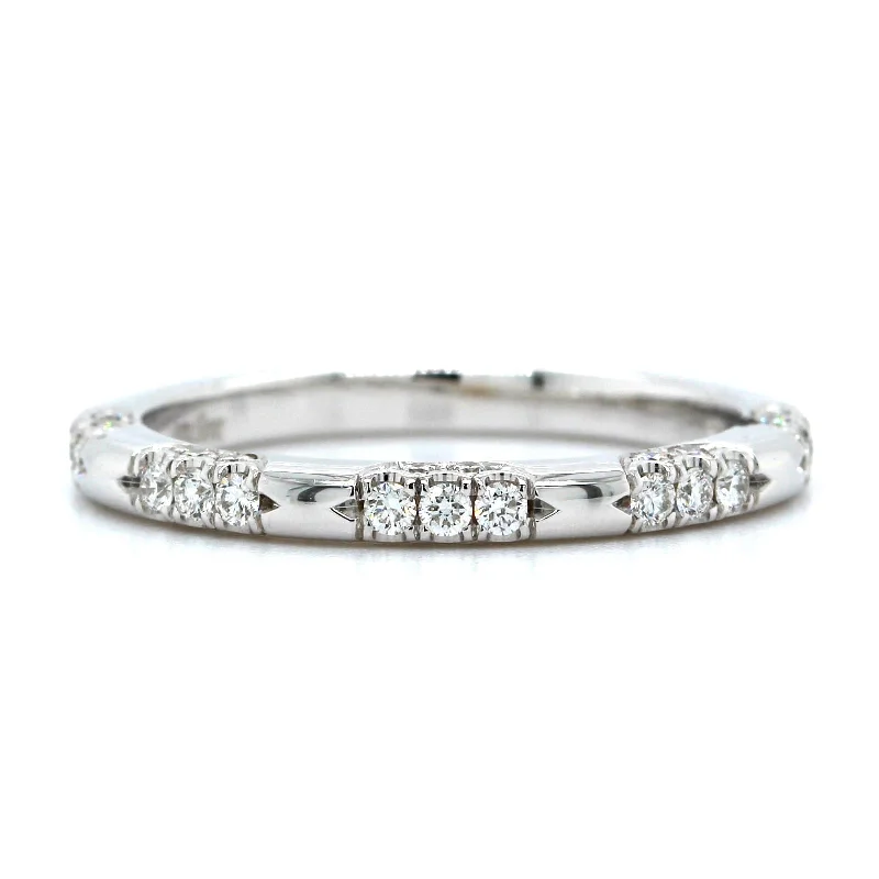 18K White Gold Cluster Diamond Band