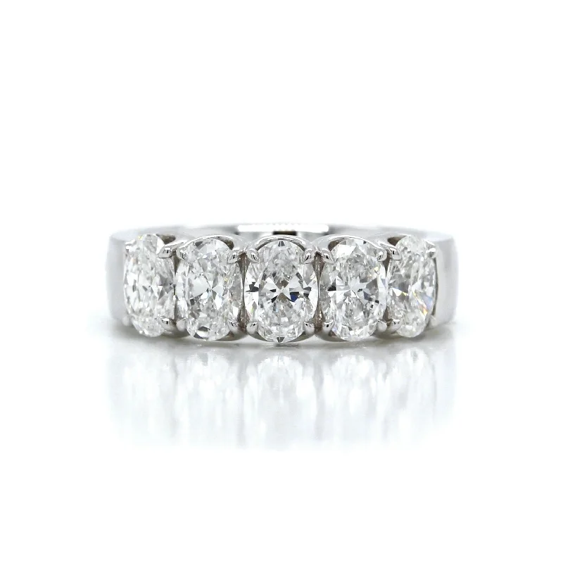 18K White Gold 5 Stone Oval Diamond Band