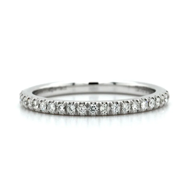 18K White Gold Prong Set 23 Stone Diamond Band