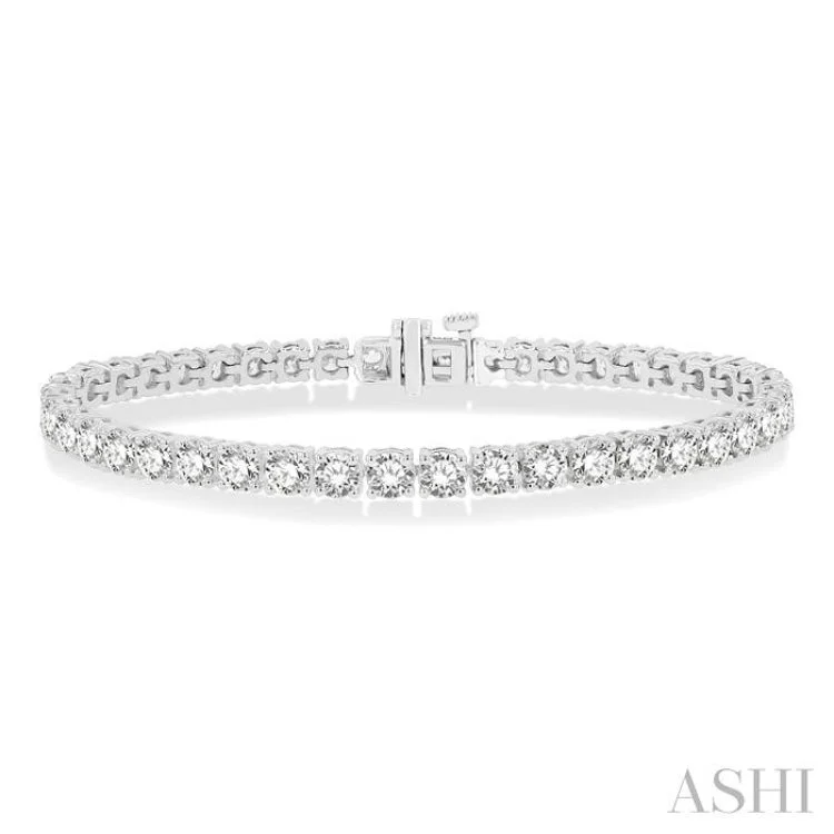 10 ctw Round Cut Diamond Tennis Bracelet in 14K White Gold